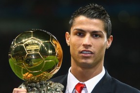 best365娱乐电竞-世乒赛转会风云：波士顿凯尔特人盯上锋线强援，肖若腾或成交易筹码