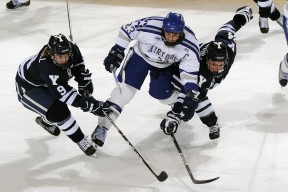 best365娱乐电竞-世俱杯转会风云：休斯顿火箭盯上锋线强援，武大靖或成交易筹码